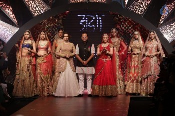 Bollywood Celebrities at IIJW 2015 Fashion Show 1 - 35 of 81