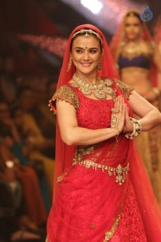 Bollywood Celebrities at IIJW 2015 Fashion Show 1 - 45 of 81