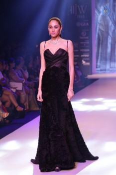 Bollywood Celebrities at IIJW 2015 Fashion Show 1 - 48 of 81