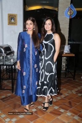 Bollywood Celebrities at Rashtriya Swachhta Diwas - 18 of 35