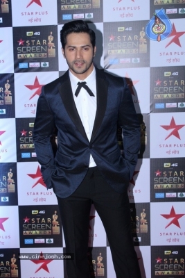 Bollywood Celebrities At Star Screen Awards 2017 - 16 of 33