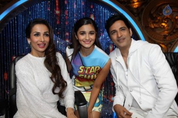 Bollywood Celebrities at Super Finale of JDJ - 13 of 48