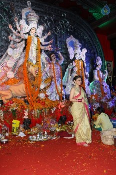 Bollywood Celebrities Attend Durga Pooja - 26 of 41