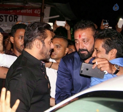 Bollywood Celebrities Celebrates Ganesh Chaturthi Photos - 23 of 53