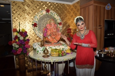 Bollywood Celebrities Celebrates Ganesh Chaturthi Photos - 29 of 53