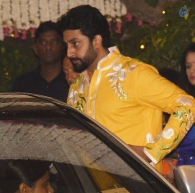 Bollywood Celebrities Celebrates Ganesh Chaturthi Photos - 33 of 53