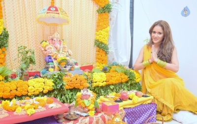 Bollywood Celebrities Celebrates Ganesh Chaturthi Photos - 40 of 53