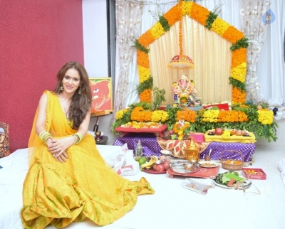 Bollywood Celebrities Celebrates Ganesh Chaturthi Photos - 46 of 53