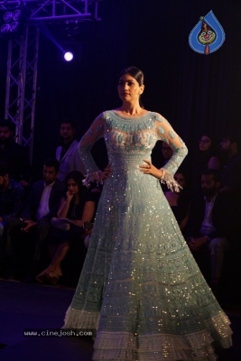 Bollywood Celebrities Ramp Walk At The Mijwan Fashion Show 2018 - 17 of 19