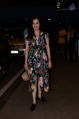 Bollywood Celebrities Spotted at Airport - 49 of 63