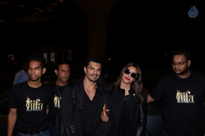 Bollywood Celebrities Spotted at Airport - 63 of 63
