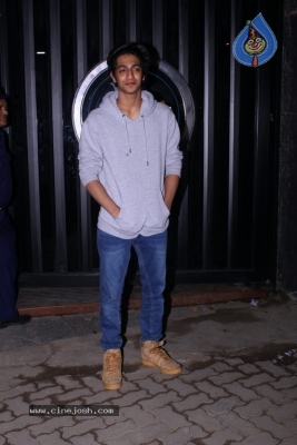 Bollywood Celebs At B Lounge Launch - 5 of 21