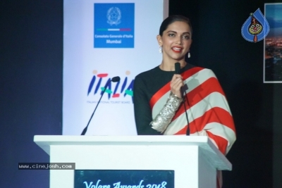 Bollywood celebs At Red Carpet Of Volare Awards 2018 - 10 of 21