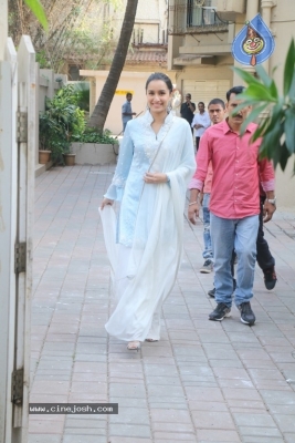 Bollywood Celebs At The Launch Of Padmasitaa Clothing Collection - 11 of 12