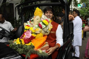 Bollywood Stars at Ganpati Visarjan Event - 10 of 31