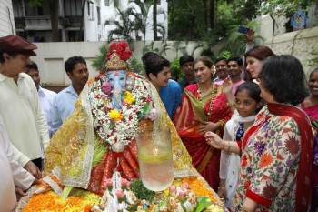 Bollywood Stars at Ganpati Visarjan Event - 15 of 31