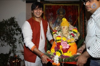 Bollywood Stars at Ganpati Visarjan Event - 22 of 31