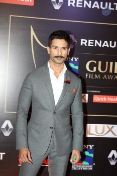 Bollywood Stars at Guild Film Awards 2015 - 15 of 42