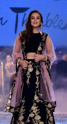 Bombay Times Fashion Week 2019 - 30 of 41