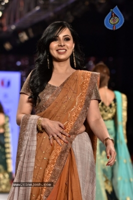 Bombay Times Fashion Week Photos - 5 of 89