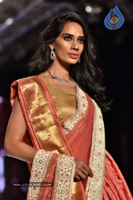 Bombay Times Fashion Week Photos - 81 of 89