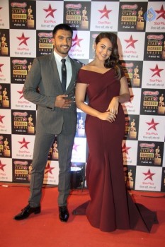 Celebrities at 22nd Annual Star Screen Awards - 59 of 82