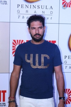 Celebrities at 3rd Bright Award Event - 47 of 50