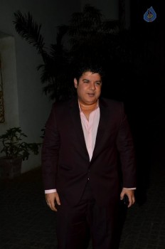 Celebrities at Akshay Kumar Hosted Diwali Party 2015  - 26 of 42