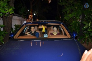 Celebrities at Akshay Kumar Hosted Diwali Party 2015  - 32 of 42