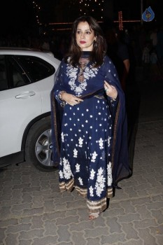 Celebrities at Amitabh Bachchan Hosted Diwali 2015 Party 1 - 90 of 106