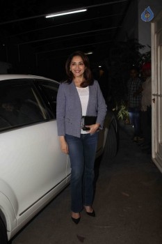 Celebrities at Bajirao Mastani Screening Photos - 4 of 40