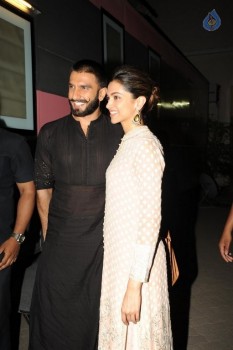 Celebrities at Bajirao Mastani Screening Photos - 28 of 40