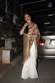 Celebrities at Bajirao Mastani Screening Photos - 34 of 40