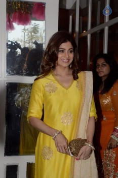 Celebrities at Bipasha Basu Mehndi Ceremony - 22 of 41