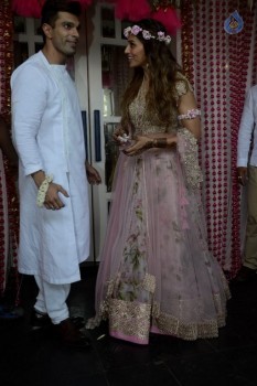 Celebrities at Bipasha Basu Mehndi Ceremony - 38 of 41
