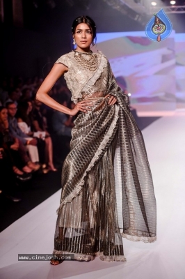 Celebrities at Bombay Times Fashion Week - 29 of 55
