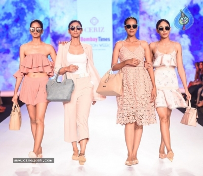 Celebrities at Bombay Times Fashion Week - 27 of 55