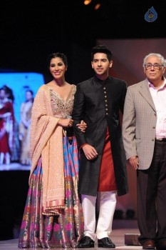 Celebrities at Caring with Style Fashion Show - 5 of 76