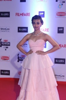 Celebrities at Filmfare 2016 Awards 2 - 33 of 80
