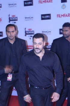 Celebrities at Filmfare 2016 Awards 2 - 42 of 80