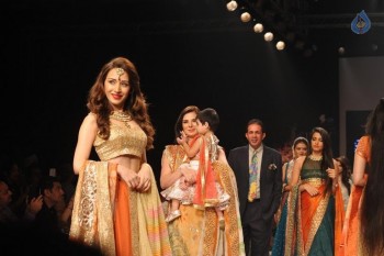 Celebrities at IIJW 2015 Show - 43 of 102