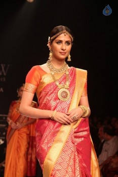 Celebrities at IIJW 2015 Show - 42 of 102