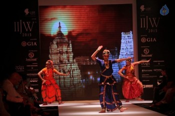 Celebrities at IIJW 2015 Show - 67 of 102