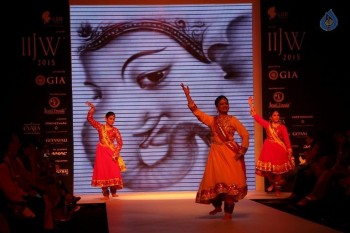 Celebrities at IIJW 2015 Show - 68 of 102