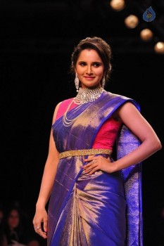 Celebrities at IIJW 2015 Show - 95 of 102