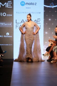 Celebrities at LFW Summer 2017 - 30 of 84