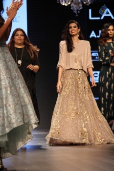 Celebrities at LFW Summer 2017 - 58 of 84