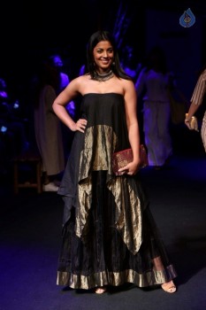 Celebrities at LFW Summer Resort 2017 - 18 of 71