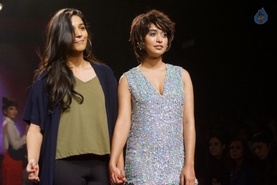 Celebrities at LFW Winter 2017 Show - 11 of 40