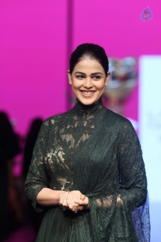 Celebrities at LFW Winter Festive 2016 - 4 of 42